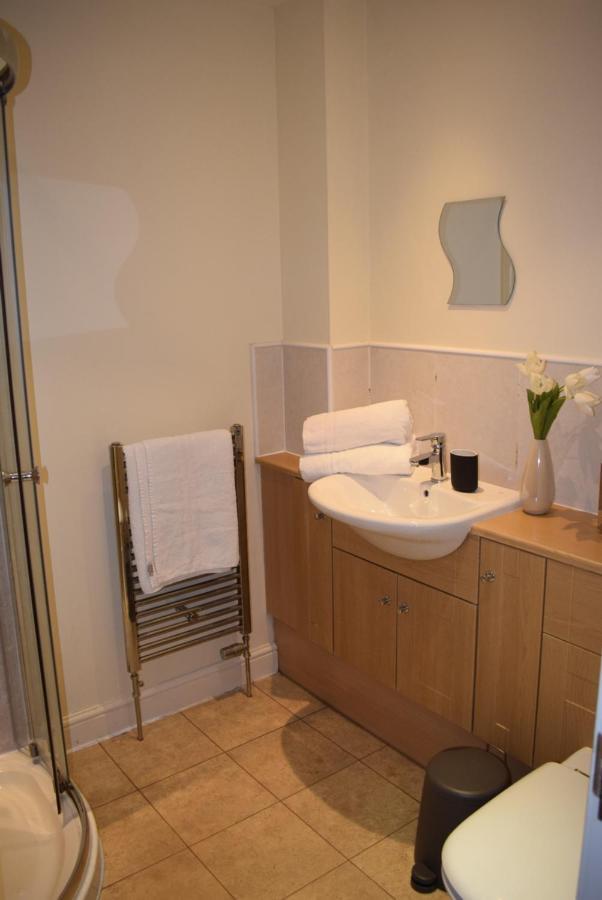 Kelpies Serviced Apartments Kavanagh- 5 Bedrooms Bathgate Kültér fotó
